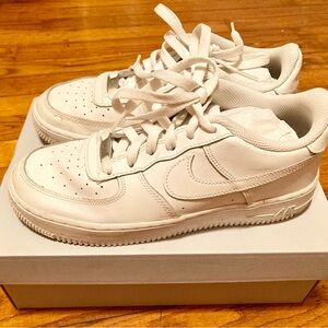 Nike White Air Force 1 Sneakers Iconic Style